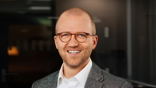 Ludmil Fischer auswählen	
Ludmil Fischer
PRO CONSULT Management- und Systemberatung GmbH